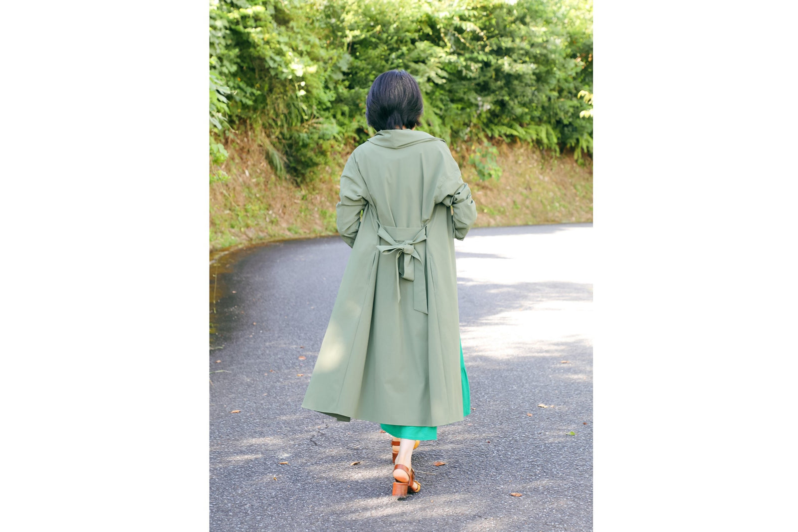 美品✨レインメーカー　バルカラーコート　植物柄　総柄　2022年製　FREE osekkai 撥水コート – 羽田甚商店