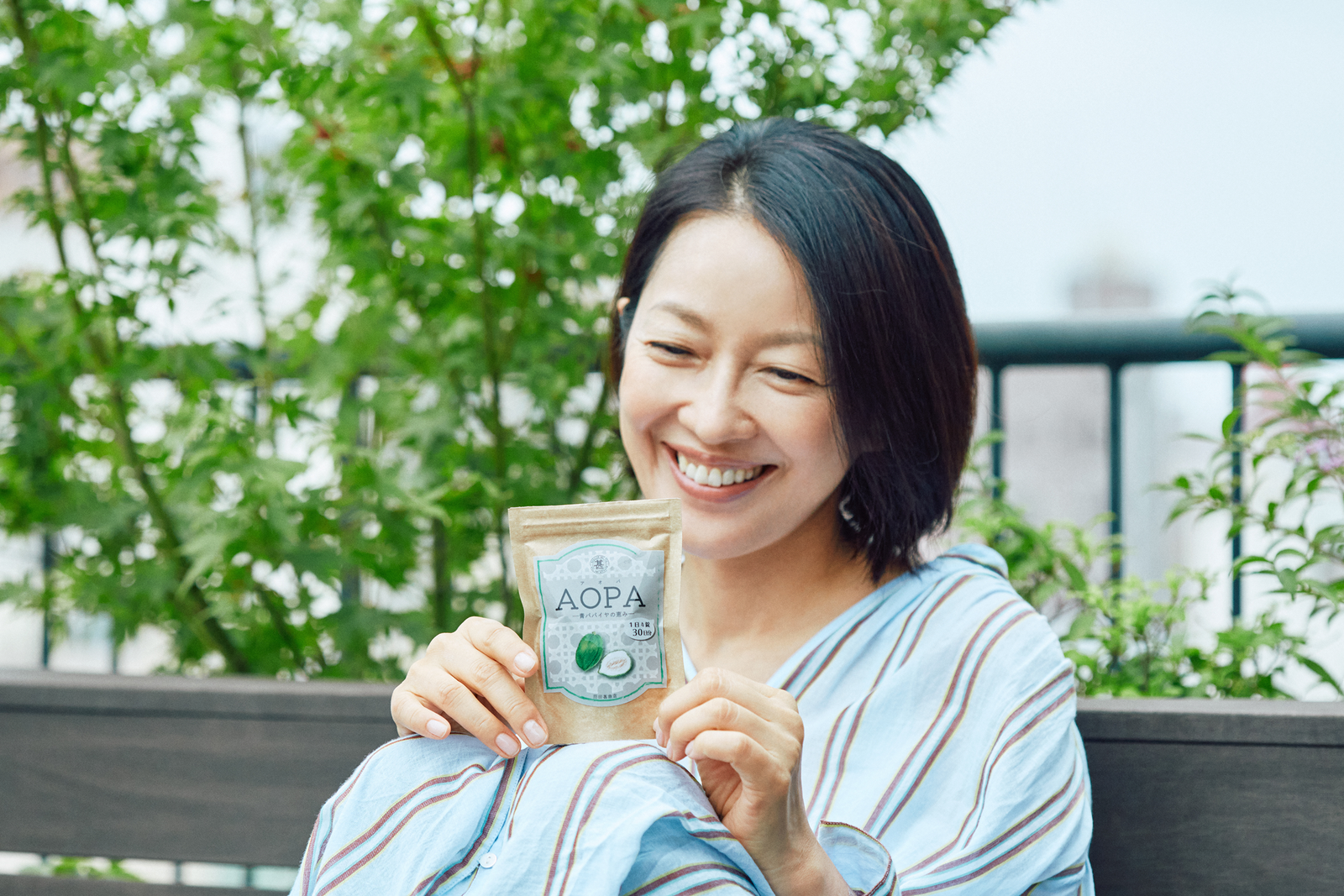 AOPA -青パパイヤの恵み- 1ヶ月分パック (120粒/30日分）＆青パパイヤ